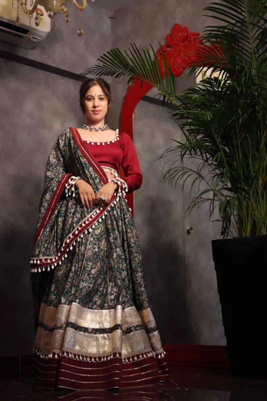 Maroon and Gray Chaniyacholi