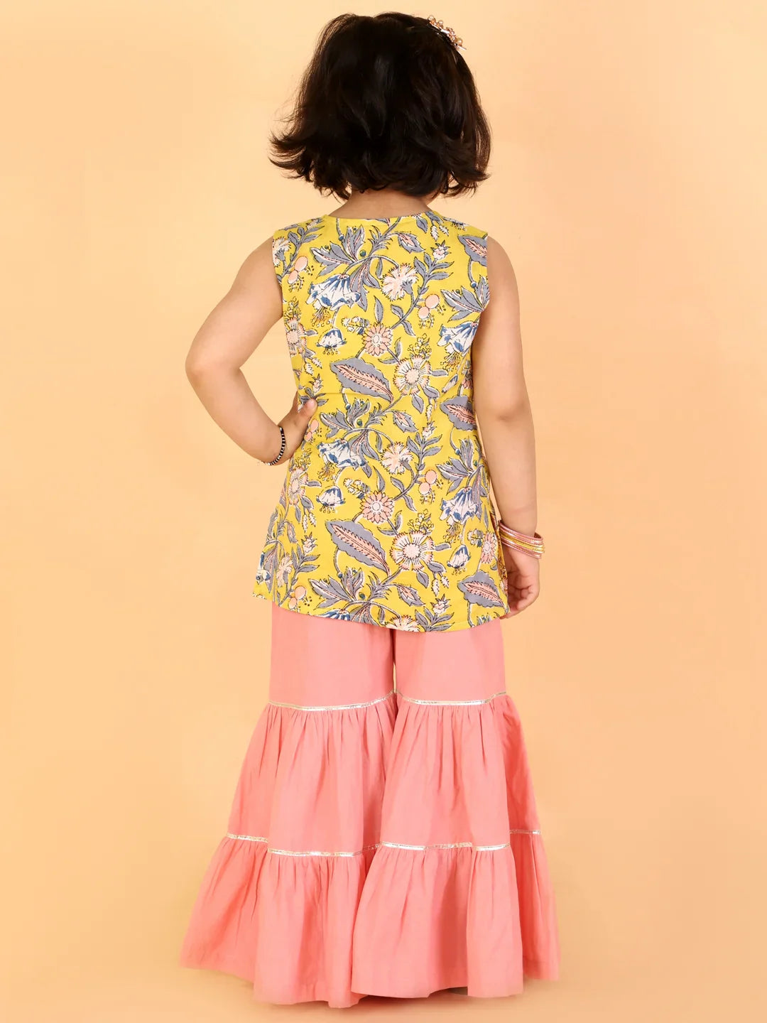 Girls Stylish Folklore Printed Kurta With Sharara Set