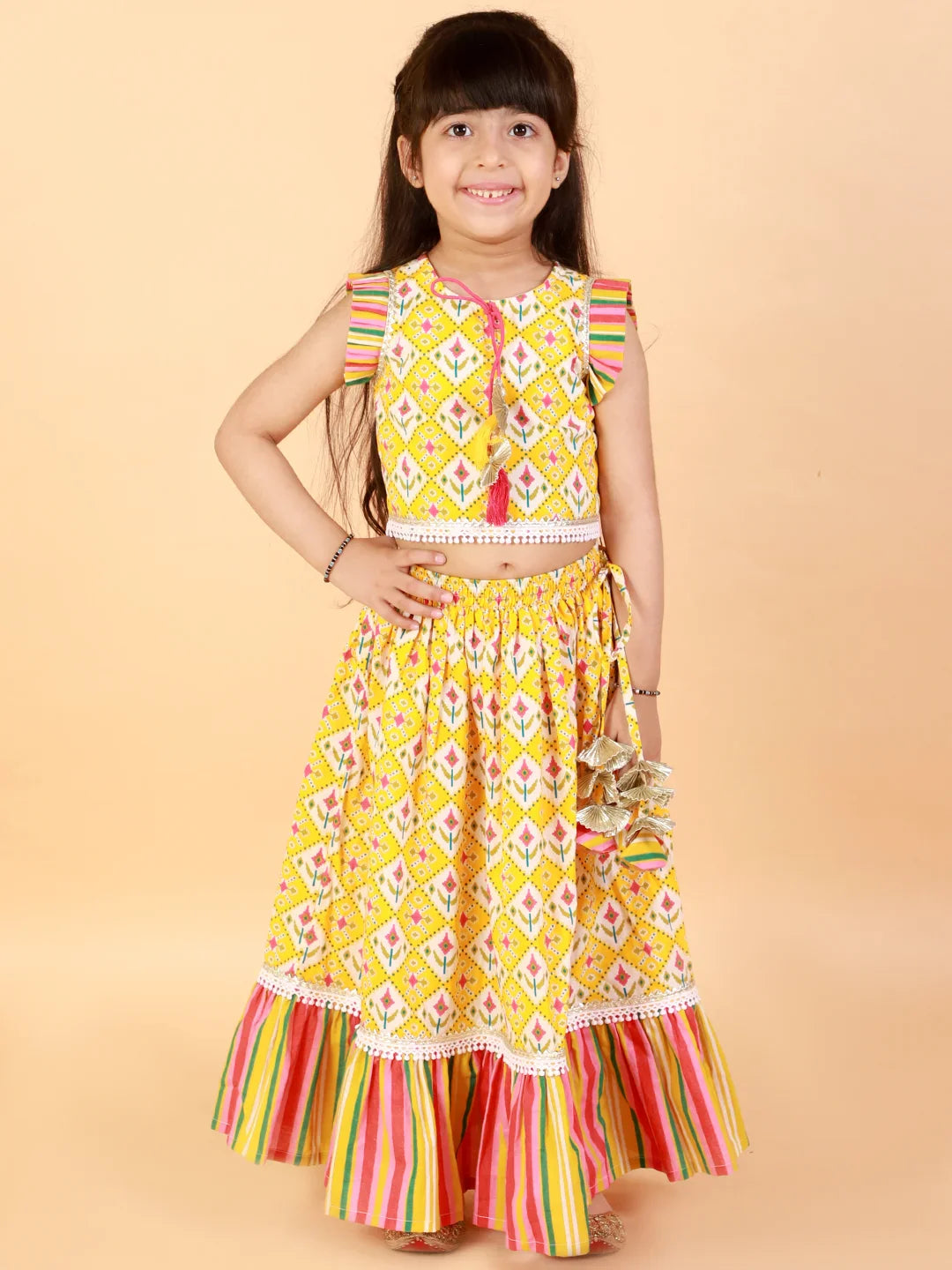 Girls Stylish Folklore Print Ghaghara Choli Set