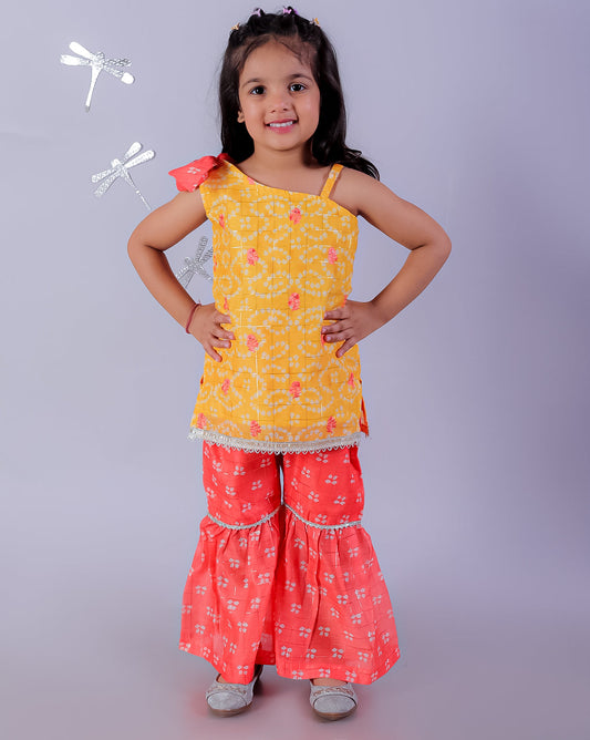 Girls Printed Chanderi Lurex Kurta Sharara Set