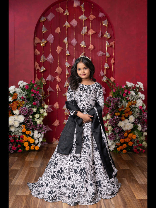 Elegant Black-and-white Floral Lehenga Set With Crop Top And Dupatta – Ideal For Celebrations