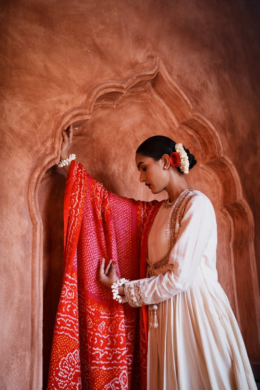 Kanika Pure Moga Silk Suit