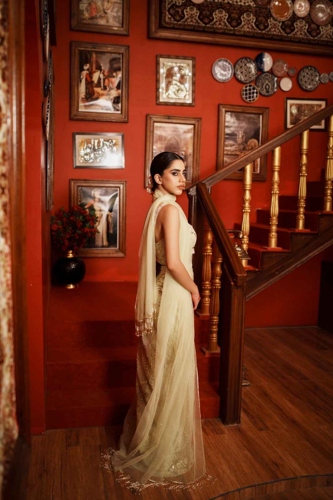 Rajvilas Net Lehenga Set