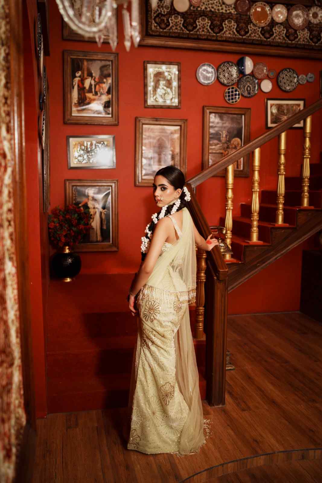 Rajvilas Net Lehenga Set