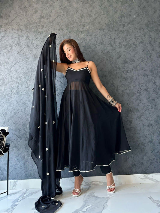 Silver Heart Black Suit Set - Ensembles
