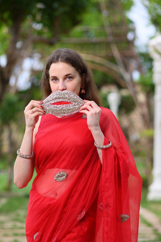 Silver Lip Bag - Ensembles