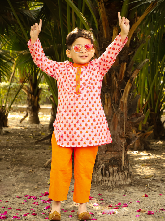 Boys Stylish Folklore Print Cotton Kurta With Pyjama Set